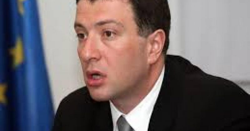 გიგი უგულავა პრეზიდენტობის კანდიდატი არ გახდება 