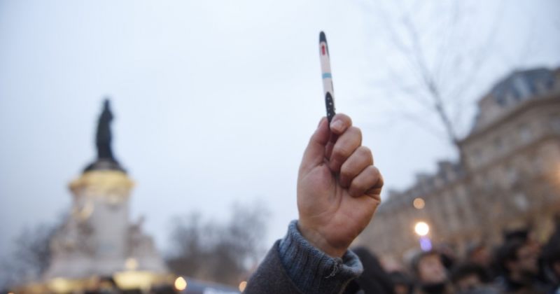 პროტესტი Charlie Hebdo-ს რედაქციაზე თავდასხმას პარიზში