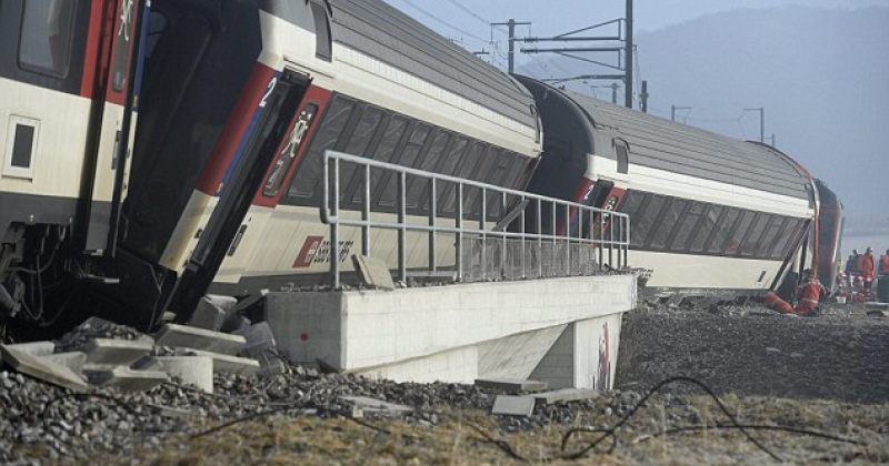 შვეიცარიაში ორი მატარებლის შეჯახების შედეგად 50-მდე ადამიანი დაშავდა