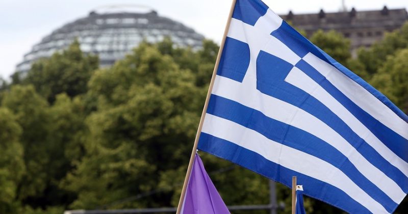 მსურველები საბერძნეთისთვის ფულს აგროვებენ, დარჩენილია €1.599.992.000