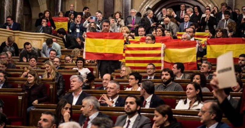 ესპანეთი კატალონიის საკითხზე საკონსტიტუციო სასამართლოს მიმართავს