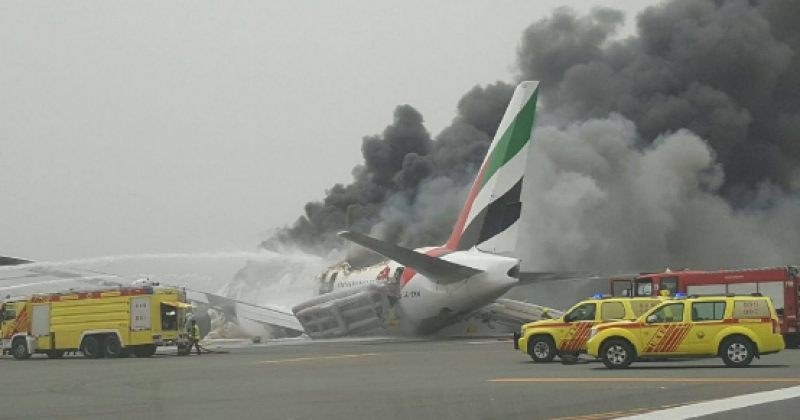 დუბაის აეროპორტში თვითმფრინავი ავარიულად დაჯდა