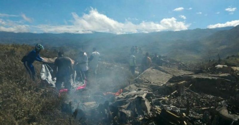 ინდონეზიის საჰაერო ძალების თვითმფრინავის ჩამოვარდნის შედეგად 13 ადამიანი დაიღუპა