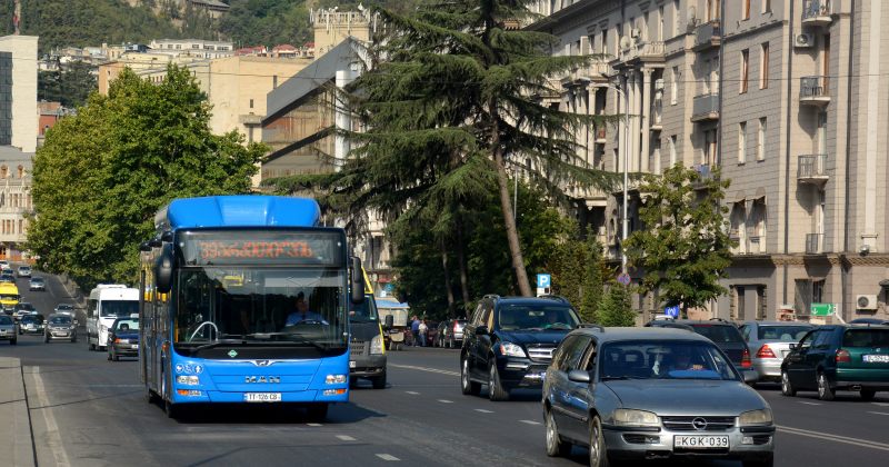 თბილისში საპილოტე პროექტით, ავტობუსები 00:00-დან 06:00-მდე იმოძრავებენ