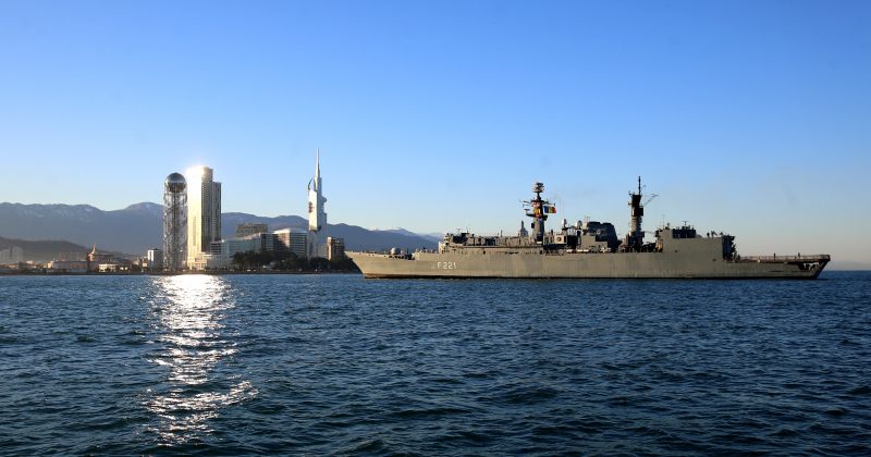 NATO-ს ხომალდები საპორტო ვიზიტით საქართველოში შემოვიდნენ