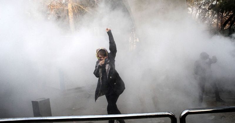 ირანში ანტისამთავრობო დემონსტრაციები გრძელდება, დაღუპულია ორი ადამიანი