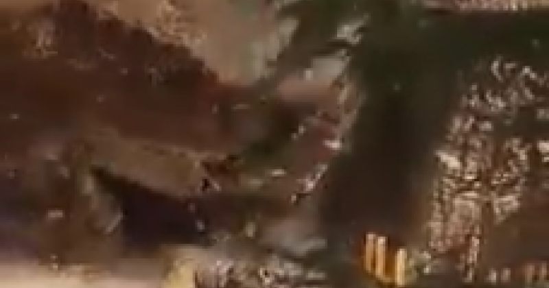 ყიფიანის ქუჩაზე, სასტუმროს მშენებლობის ადგილას, კლდე ჩამოიშალა (video)