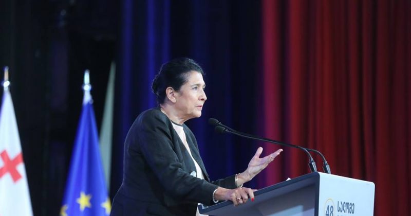ზურაბიშვილს ამომრჩევლის 50%-ზე მეტმა 13 ოლქში დაუჭირა მხარი, 61 ოლქში - ოპოზიციას მეტი ხმა აქვს