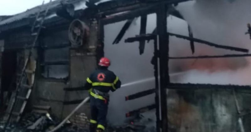 თბილისში, საქნავთობის დასახლებაში, ერთსართულიან საწყობის ტიპის შენობაში ხანძარი გაჩნდა