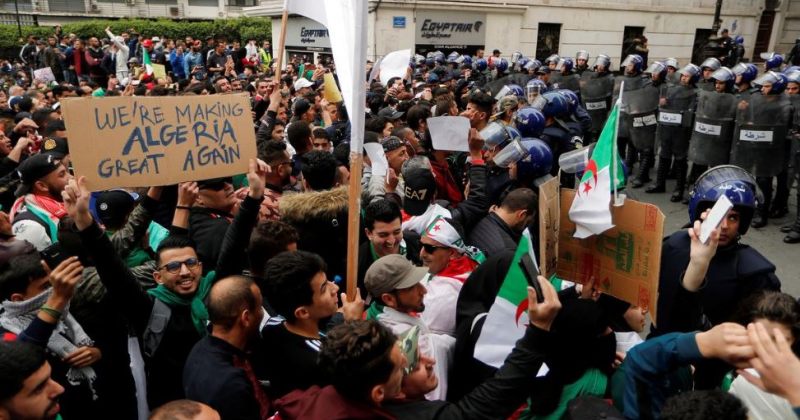 ალჟირში პრეზიდენტ აბდელაზიზ ბუტეფლიკას წინააღმდეგ საპროტესტო გამოსვლები გრძელდება