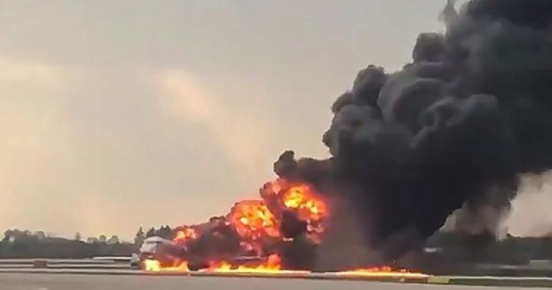 მოსკოვის აეროპორტში თვითმფრინავში გაჩენილი ცეცხლის შედეგად დაღუპულთა რიცხვი 41-მდე გაიზარდა