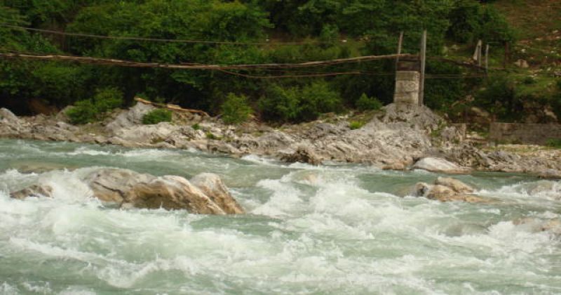 ხობში მეცხრე კლასის მოსწავლე ბიჭი მდინარეში დაიხრჩო