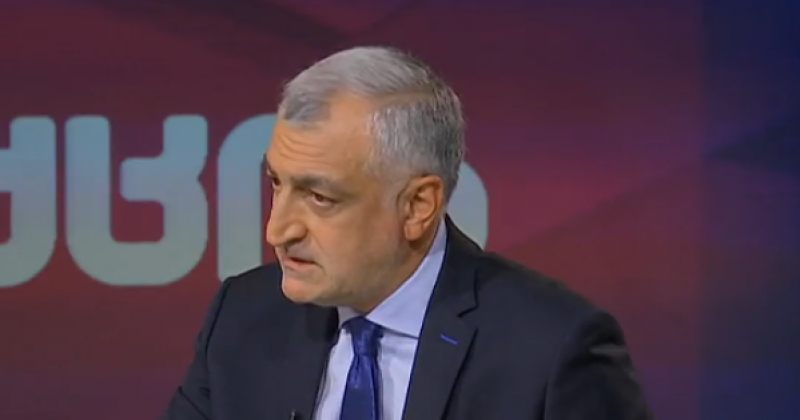 ხაზარაძე: ამ ხელისუფლებამ გადმოიბარა სტრუქტურები, რომლითაც ერთი წელია ჩვენ გვიტევს