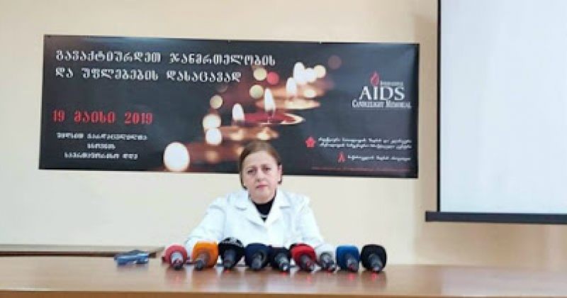 "პაციენტის მდგომარეობა დამაკმაყოფილებელია" - კორონავირუსზე 3 ადამიანს ამოწმებენ