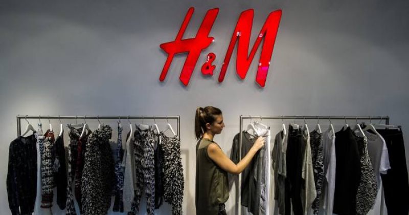 კორონავირუსი: H&M-მა დიდ ბრიტანეთში ყველა მაღაზია ორი კვირით დახურა