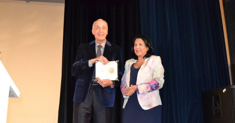 ცერცვაძე ზურაბიშვილს: გმადლობთ, თქვენო აღმატებულებავ, გიდასტურებთ მხარდაჭერას საქმიანობაში
