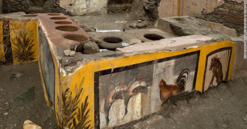 არქეოლოგებმა პომპეიში ქუჩის კვების უძველესი რესტორანი აღმოაჩინეს [PHOTOS]