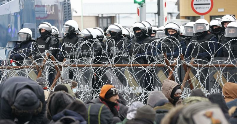 ლუკაშენკო მერკელს მიგრანტების კრიზისის ევროკავშირთან მოლაპარაკებით გადაჭრაზე დათანხმდა