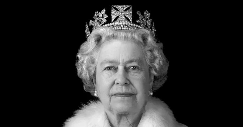 God  Save The Queen! 