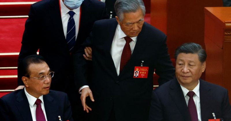 რატომ დაატოვებინეს ჩინეთის კომუნისტური პარტიის ყრილობა ყოფილ პრეზიდენტს? 