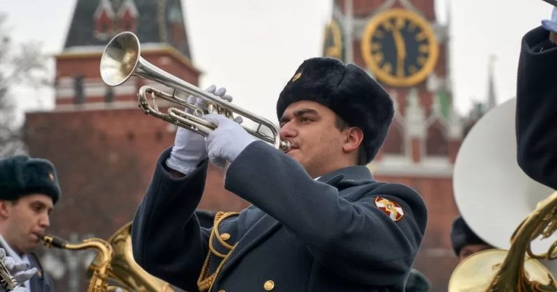 ომში მორალის გასაძლიერებლად რუსეთი უკრაინაში მუსიკოსებს გაგზავნის 