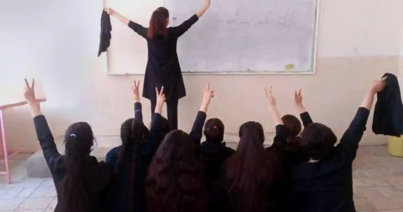 ირანში მოსწავლე გოგოების მშობლებმა სავარაუდო მოწამვლის შემთხვევები გააპროტესტეს