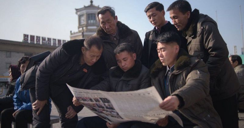 ჩრდილოეთ კორეა მოქალაქეებს წლის ბოლომდე 10 000 გვერდი პროპაგანდის წაკითხვას უბრძანებს