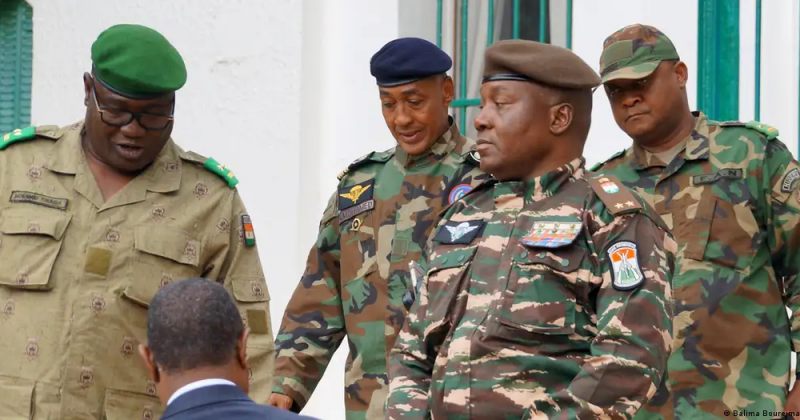 ნიგერში სამხედრო ხუნტა პრეზიდენტის სახელმწიფო ღალატის ბრალდებით გასამართლებას აპირებს 
