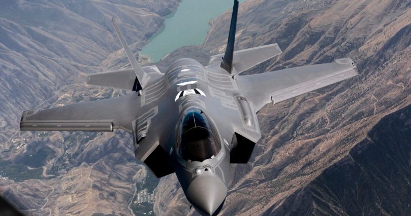 ბრიტანეთში ამერიკული F-35-ები განთავსდება, მათ ბირთვული იარაღის გადატანა შეუძლიათ – მედია