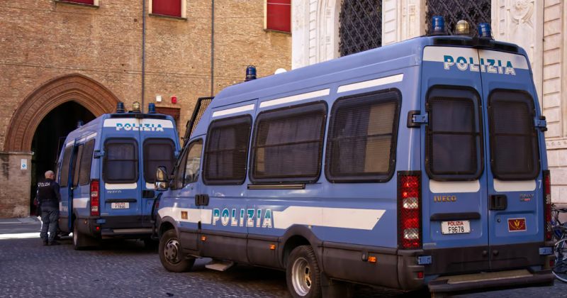 კოვიდთან დაკავშირებულ €600-მილიონიან თაღლითობის საქმეზე EU-ს პოლიციამ 20-ზე მეტი პირი დააკავა