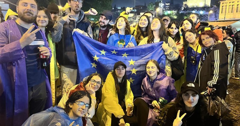 ჯიუტი: მკაცრად ვემიჯნებით ყოველგვარ დისკუსიას უკვე მიღებული რუსული კანონის გარშემო
