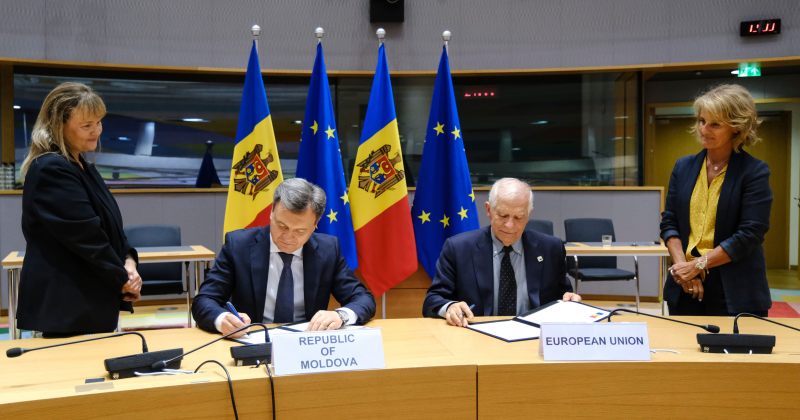 ბორელი: მოლდოვამ EU-სთან უსაფრთხოებისა და თავდაცვის პარტნიორობის შეთანხმებას ხელი მოაწერა
