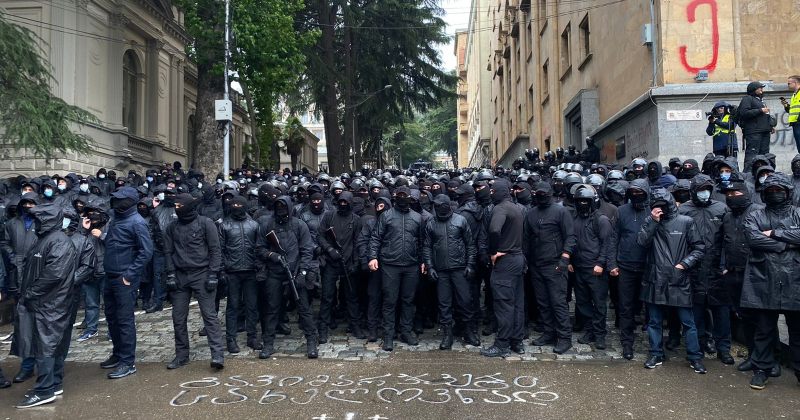 შსს: არ დაუშვათ ესკალაცია, თორემ გამოვიყენეთ და კიდევ გამოვიყენებთ სპეციალურ საშუალებებს