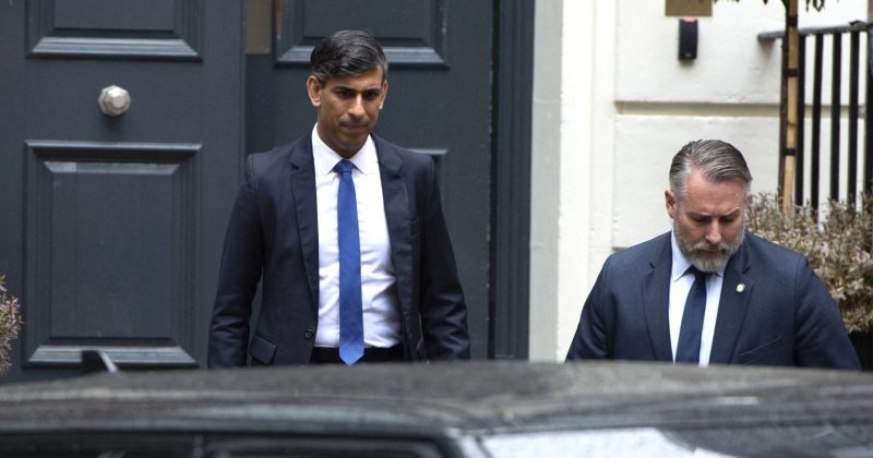 "მარცხზე პასუხისმგებლობას ვიღებ" – სუნაკმა ბრიტანეთის პრემიერის თანამდებობა დატოვა
