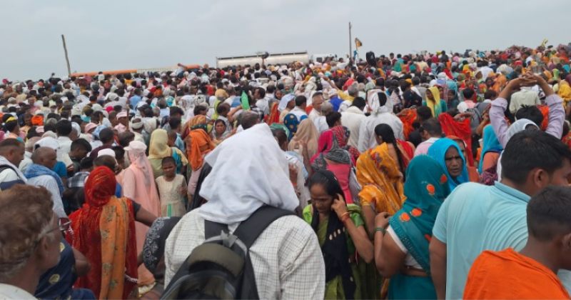 ინდოეთში რელიგიური შეკრების დროს მომხდარი ჭყლეტის შედეგად 116 ადამიანი დაიღუპა