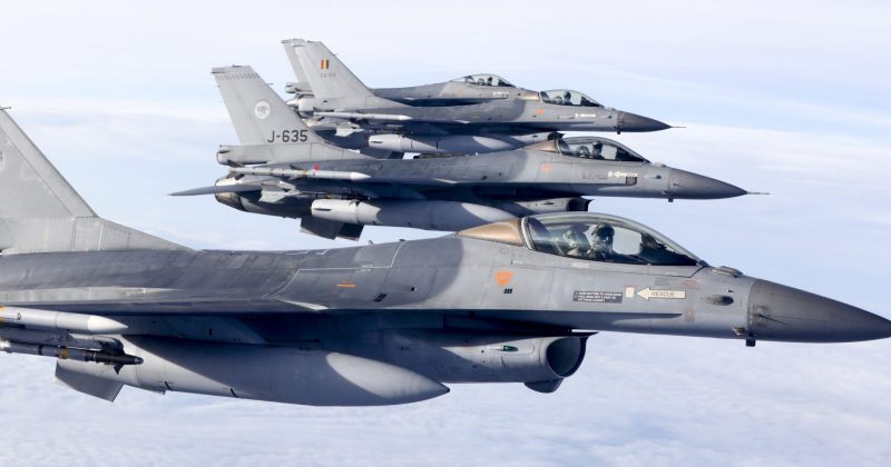 BLOOMBERG: გადაცემული F-16-ების პირველი ნაწილი უკვე უკრაინაშია