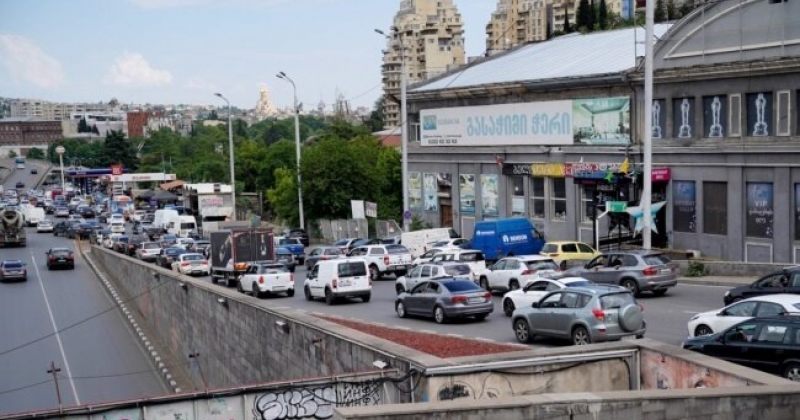 გმირთა მოედნიდან სანაპირომდე საგზაო მონაკვეთი გაფართოვდება