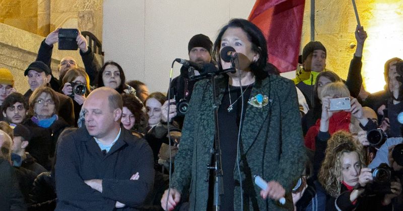პრეზიდენტი: შემიძლია, ფიცი დავდო, რომ თქვენთან ერთად ვიქნები ბოლომდე ამ ევროპულ გზაზე