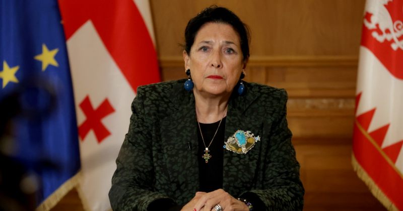 ტოტალური ტყუილი სუფევს, სადაც საზოგადოებას, უცხოელ პარტნიორებს უტიფრად ატყუებენ! - პრეზიდენტი