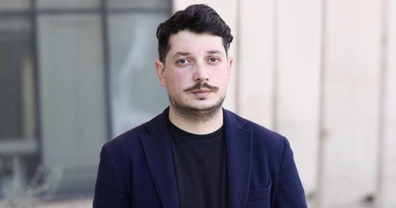 ადვოკატი: გუშინ აქციაზე დაკავებულ რამდენიმე პირზე ფიზიკურად იძალადეს