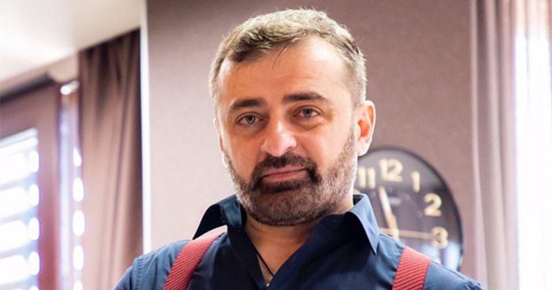 გამოკითხვაზე მიგვყავს, დაკავებული არ არის - პოლიციელი ექიმ რამაზ ზოსიაშვილზე