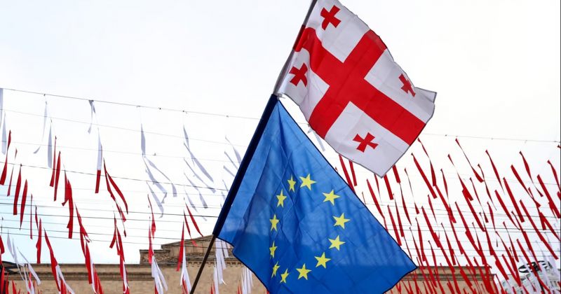 ევროკომისიის შეზღუდვა უვიზო მიმოსვლაზე დიპლომატიურ და სამსახურებრივ პასპორტებს შეეხება