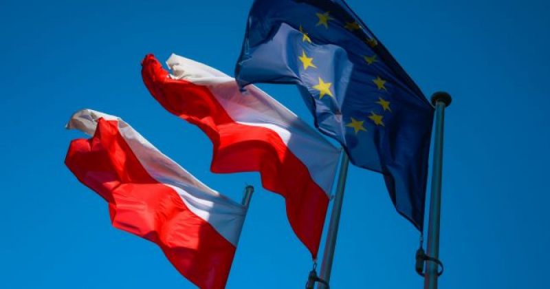 პოლონეთი EU-ს საბჭოს თავმჯდომარეობის დაწყების ღონისძიებაზე უნგრეთის ელჩს არ მიიწვევს