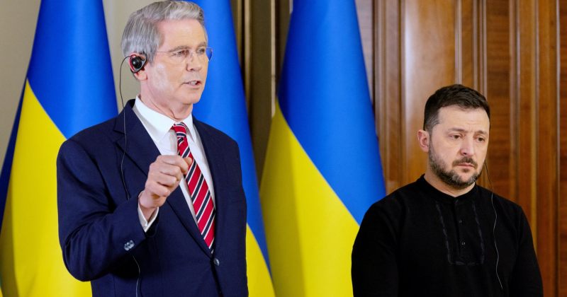 ბესენტი: ზელენსკიმ თეთრ სახლში ყველაზე მარტივად ხელმოსაწერი შეთანხმება ჩაშალა