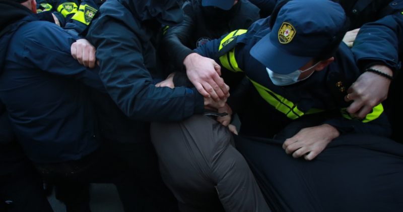 აქციებზე უფლებადარღვევების საქმეების დიდ ნაწილზე გამოძიება უშედეგოდ გრძელდება – ომბუდსმენი