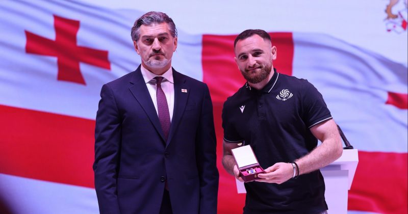 ყაველაშვილმა რაგბის ეროვნული ნაკრების წევრებს ღირსების ორდენები გადასცა
