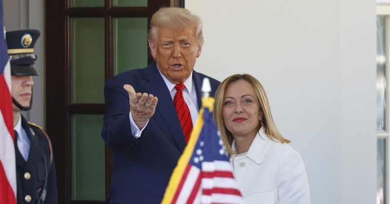 ტრამპის თქმით, EU-სთან სავაჭრო შეთანხმება "100%-ით იქნება"