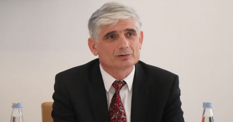 გია ხუბუამ ქუთაისის საერთაშორისო უნივერსიტეტის რექტორის თანამდებობა დატოვა