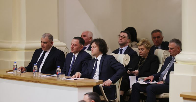 კობახიძე: მადლობა გომელაურს, რომ ღირსეულად ემსახურებოდა სახელმწიფოს - ღირსეული კაცია