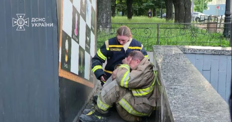 რუსეთმა კიევზე იერიში მიიტანა, დაიღუპა სამი მაშველი